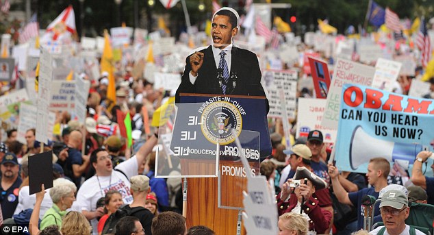 'Parasite-in-chief': The title given to the American President during the demonstrations on Saturday